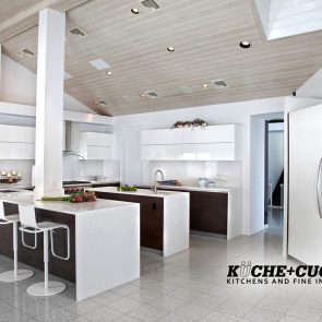 6-Caesarstone-Frosty-Carrina-Counters-with-Waterfalls